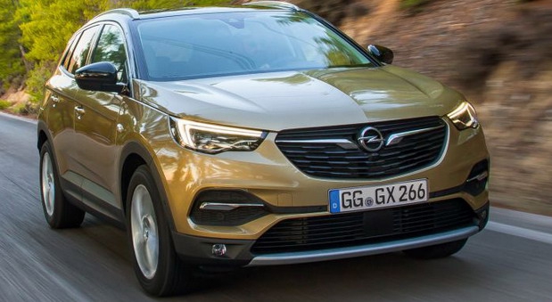 Opel Grandland X sa dizelašem od 177KS i osmostepenim automatikom po ceni od 27.240 evra