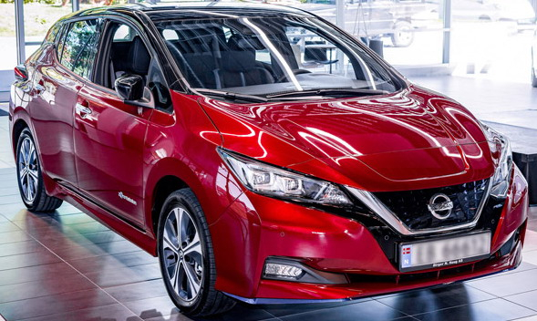 Nissan proslavlja proizvodnju 500.000-og električnog LEAF-a